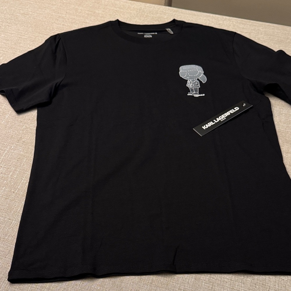 Karl Lagerfeld Paris Men’s / Black Graphic Logo T-SHIRT / NWT